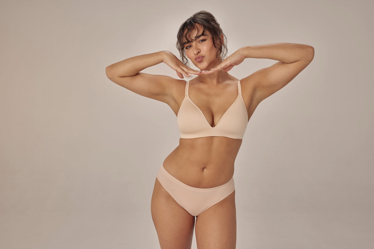 5 Reasons to Reach for an Unlined Bra, The Insider Blog