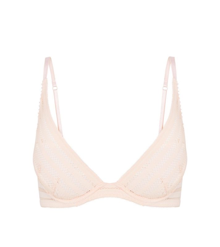 Morning Lola Underwire Bra in SCALLOP SHELL. Flat lay front view