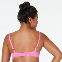 Model wears Damask Twin Pack Contour Bra Twin Pack in IBIS ROSE/WHITE. On body back view