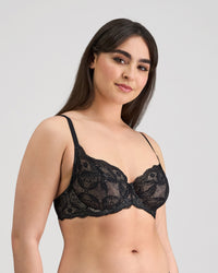 Model wears Juniper Underwire Bra in BLACK. On body side view