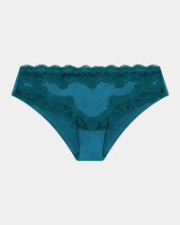 Perry Brazilian in EVERGLADE. Flat lay front view