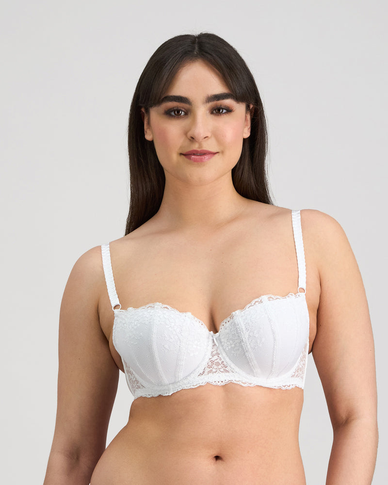 Model wears Sofia Contour Bra in BRIGHT WHITE. On body front view