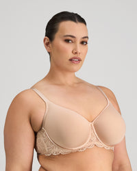 Model wears Lace Perfect Contour Bra in LATTE. On body side view