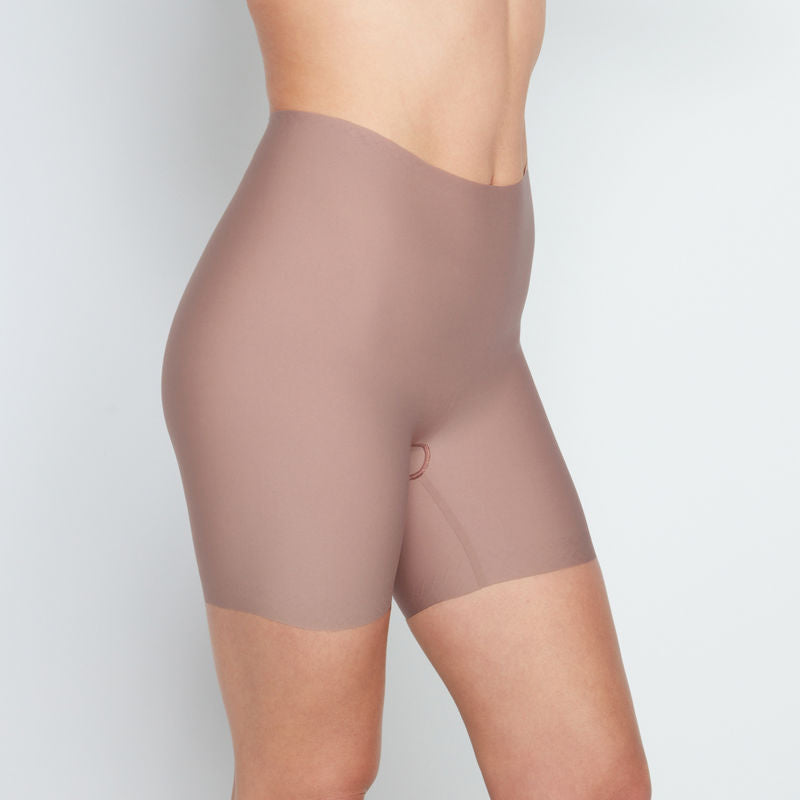 Model wears Everyday Light Hold Chafer Short in MOCHA. On body side view