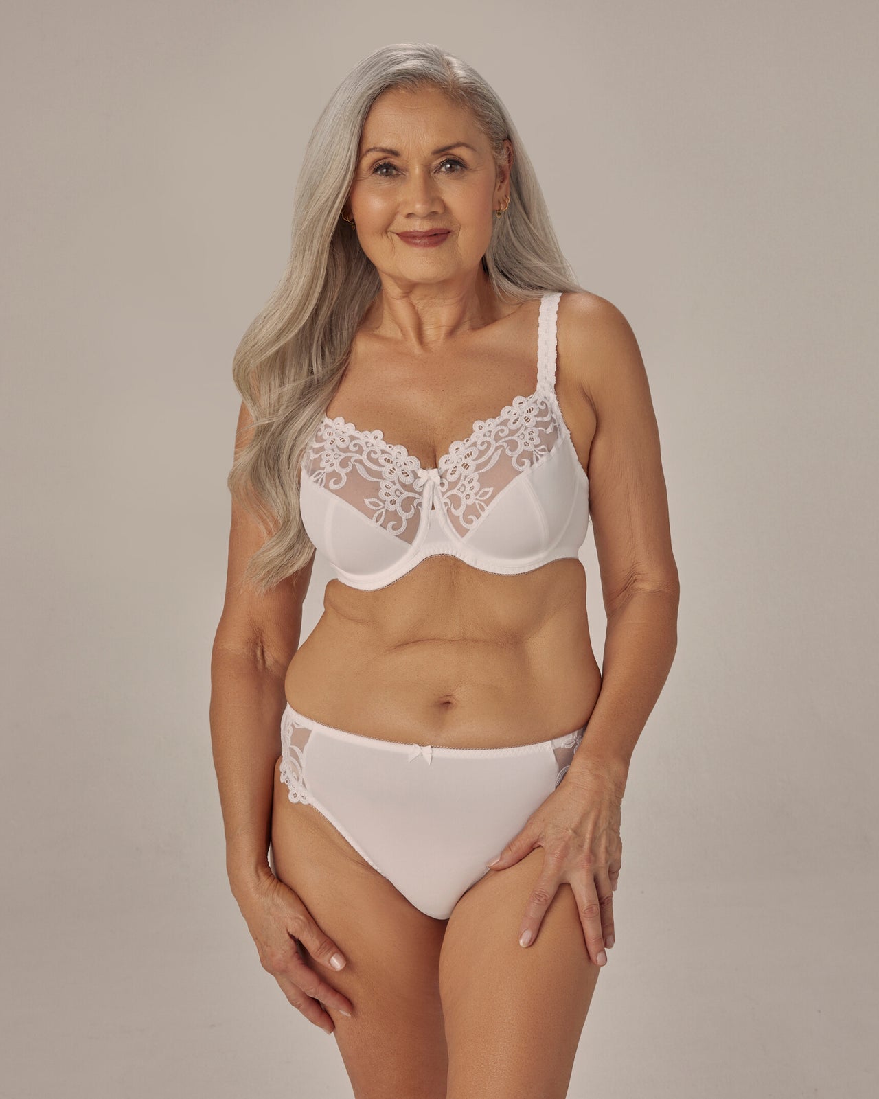 Coral Underwire Bra in WHITE. Feature shot