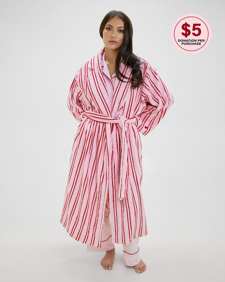 Model wears Riviera Robe in PALE LILAC/SALSA RED. On body front view