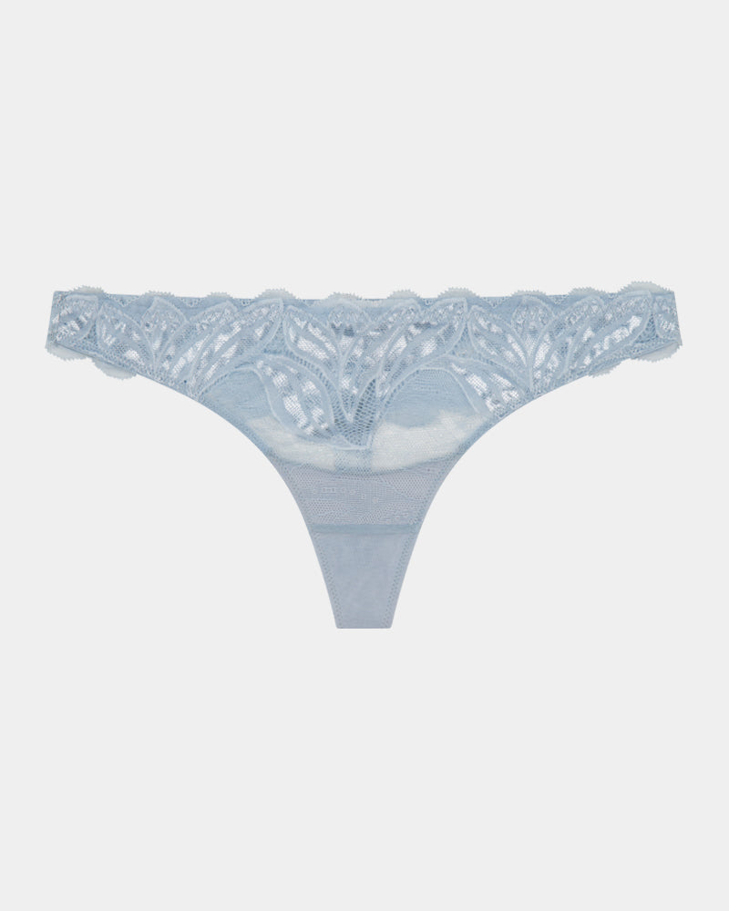 Sienna Thong in SKYWAY. Flat lay front view