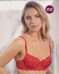 Sofia Underwire Bra in BITTERSWEET. Feature shot