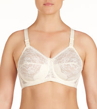Model wears Hickory Classic Underwire Bra in IVORY. On body front view
