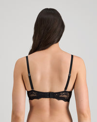 Model wears My Fit Lace Push Up Bra in BLACK. On body side view