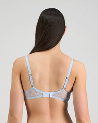Model wears Amplify Underwire Bra in SKYWAY. On body back view