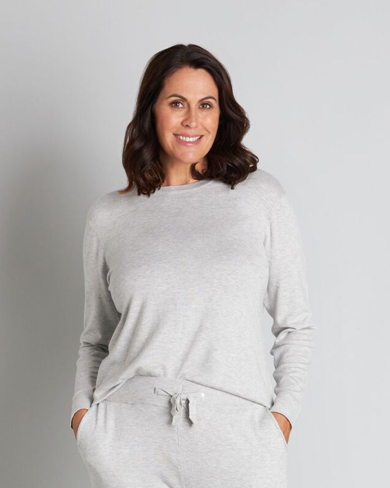 Model wears Insomnia Long Sleeve Top in LIGHT GREY MARLE. On body front view