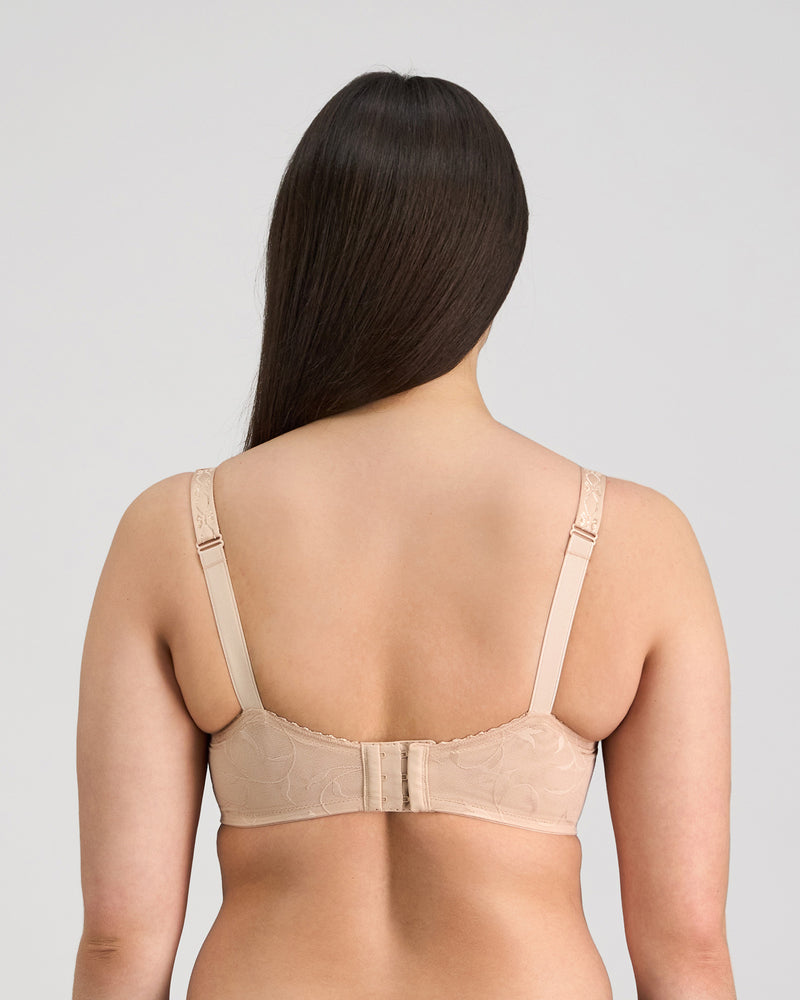 Model wears Profile Perfect Contour Bra in LATTE. On body back view