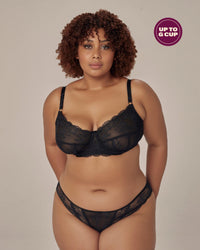 Sofia Underwire Bra in BLACK. Feature shot