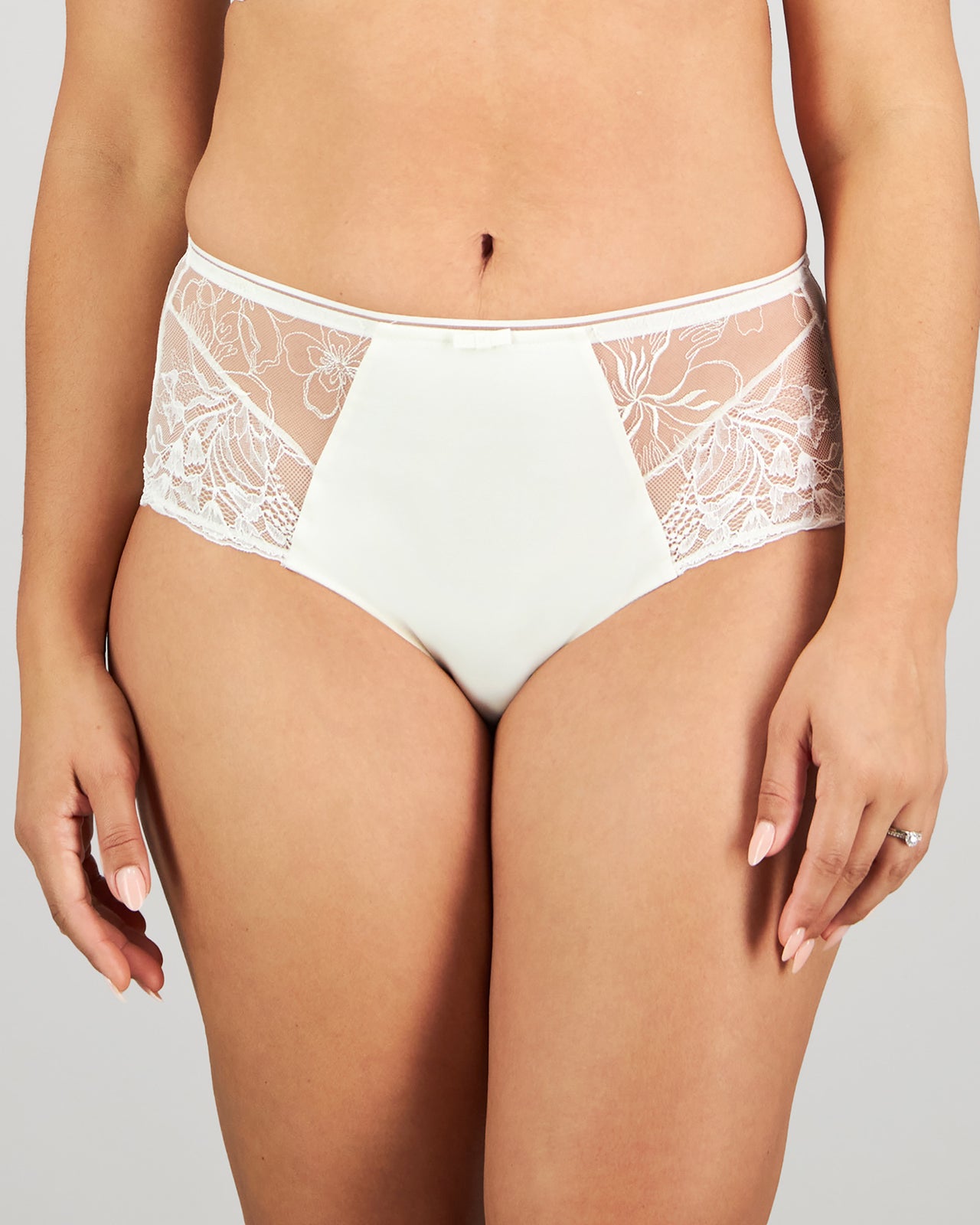 Model wears Dreamscape Full Brief in EGRET. On body front view