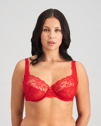 Model wears Giuliana Underwire Bra in SALSA. On body front view