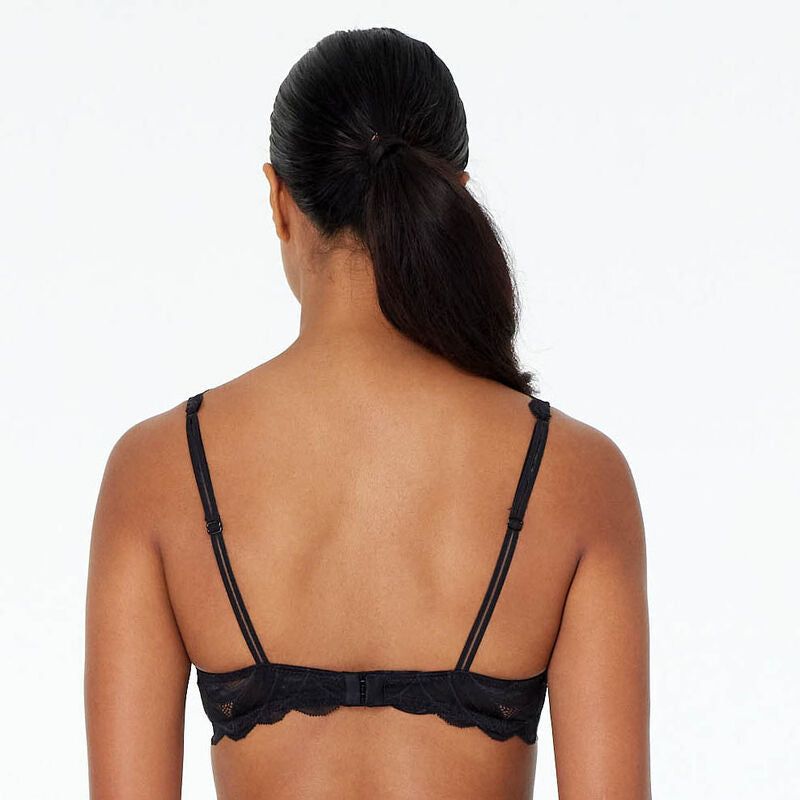 Model wears Sienna Siesta Underwire Bra in BLACK. On body back view