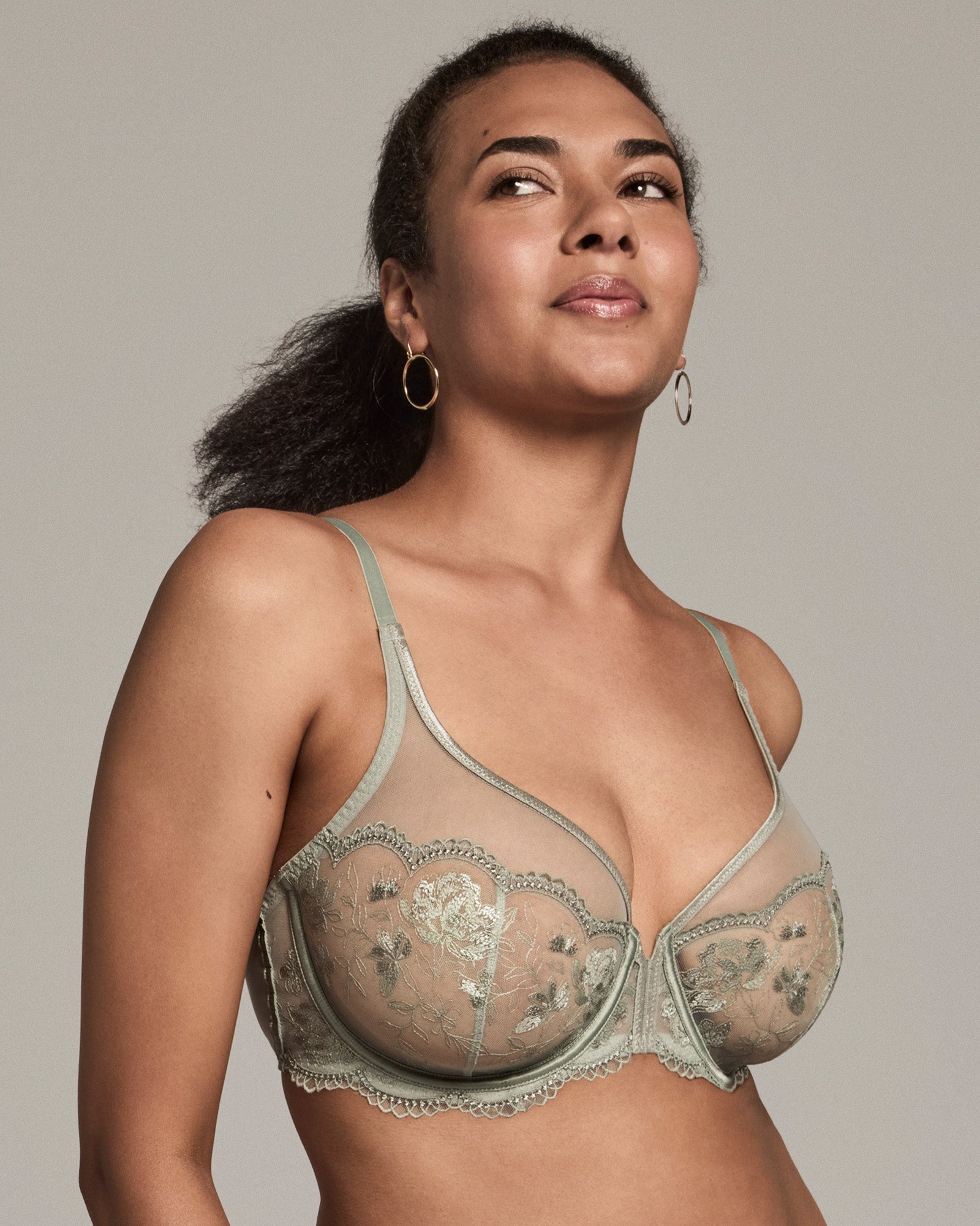 Model wears Romilly Underwire Bra in ICEBERG GREEN. On body front view