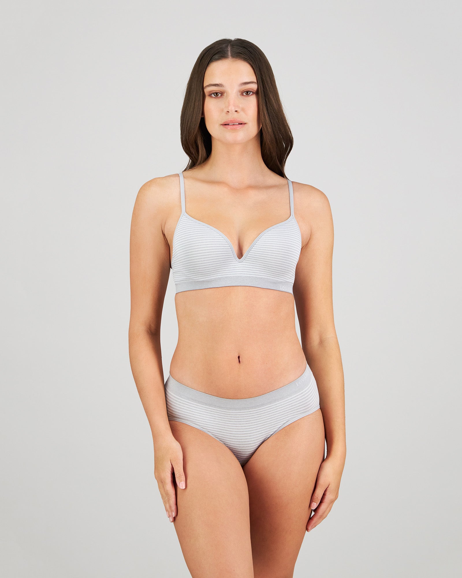Simply Seamless Contour Bra in GREY MARL/WHITE STRIPE. Feature shot