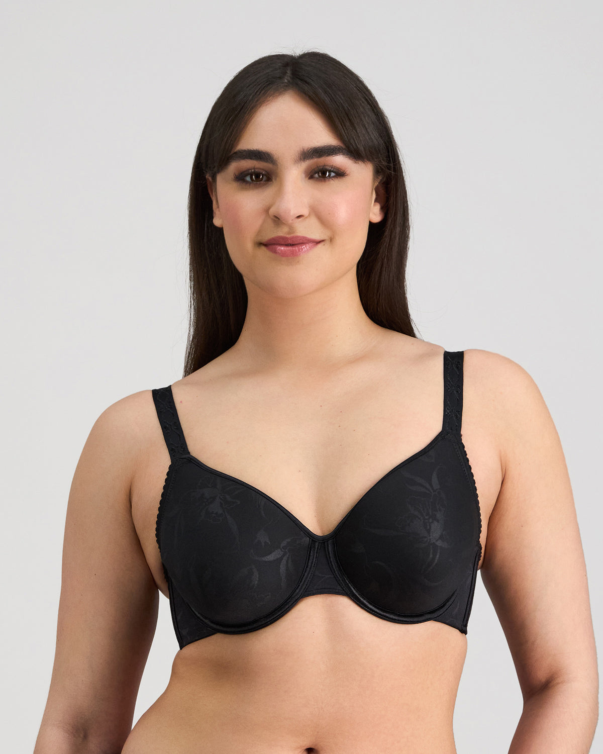 Model wears Profile Perfect Contour Bra in BLACK. On body front view